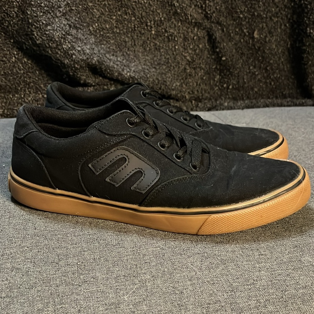 Etnies enclave men’s canvas shoe size 9